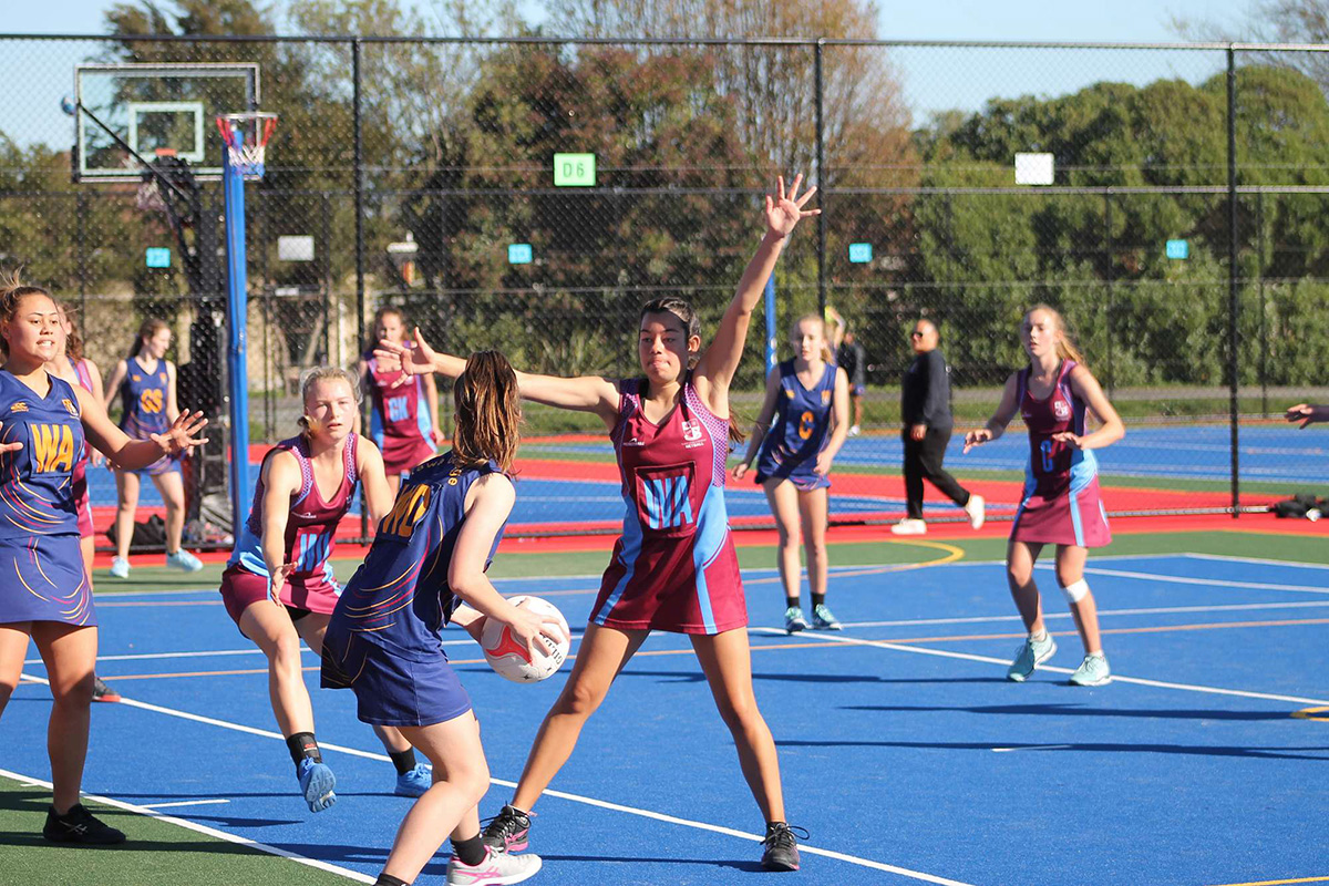 One Dental supports Nayland College Netball 9A and 10A